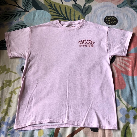 Fresh Vibes youth shirt . Sz large - Picture 4 of 5